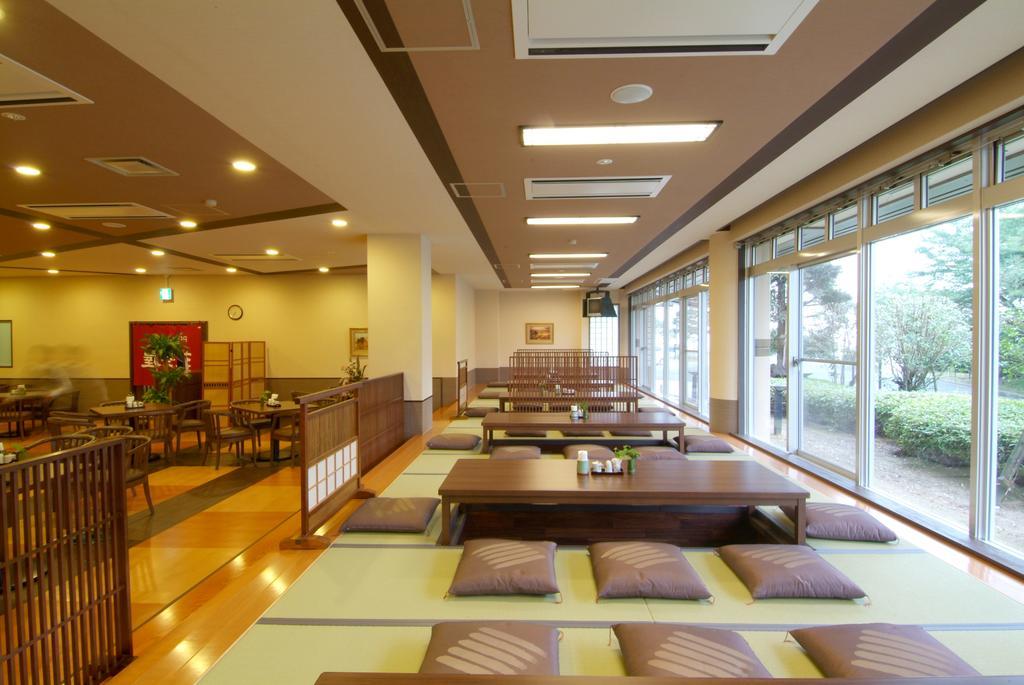 Route Inn Grantia Fukuoka Miyawaka - Wakita Onsen Εξωτερικό φωτογραφία
